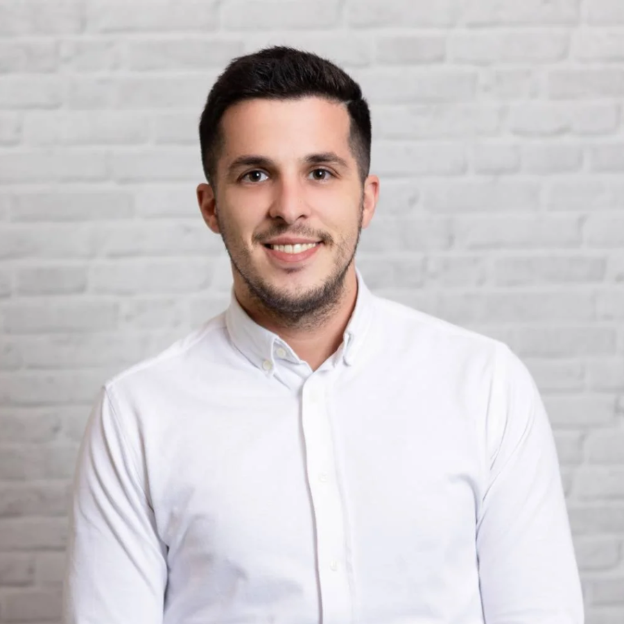 2-Michalis-Lagos--1024x1024wwew